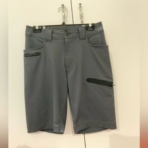 Men’s lululemon shorts
